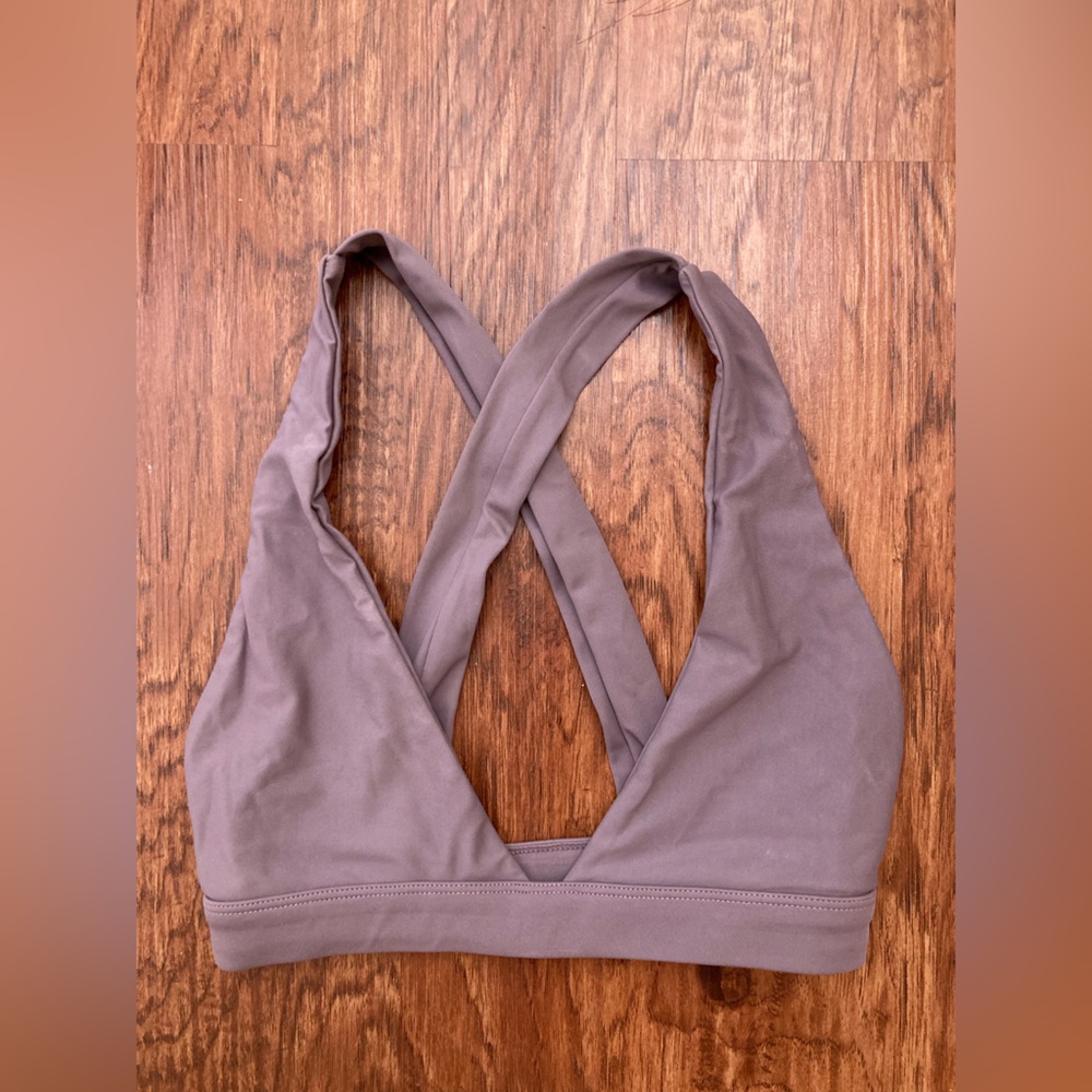 Maoi plunge bikini top